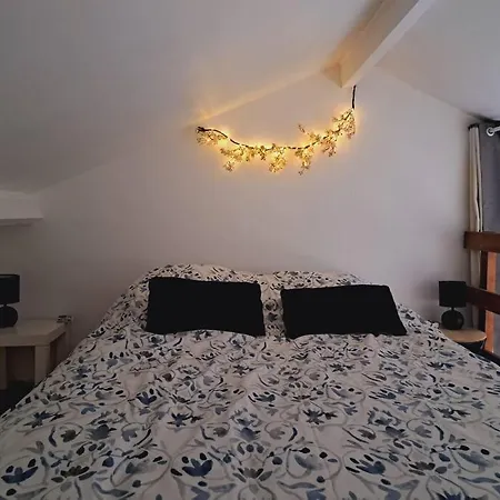 Maison Au Calme, Proche De Paris